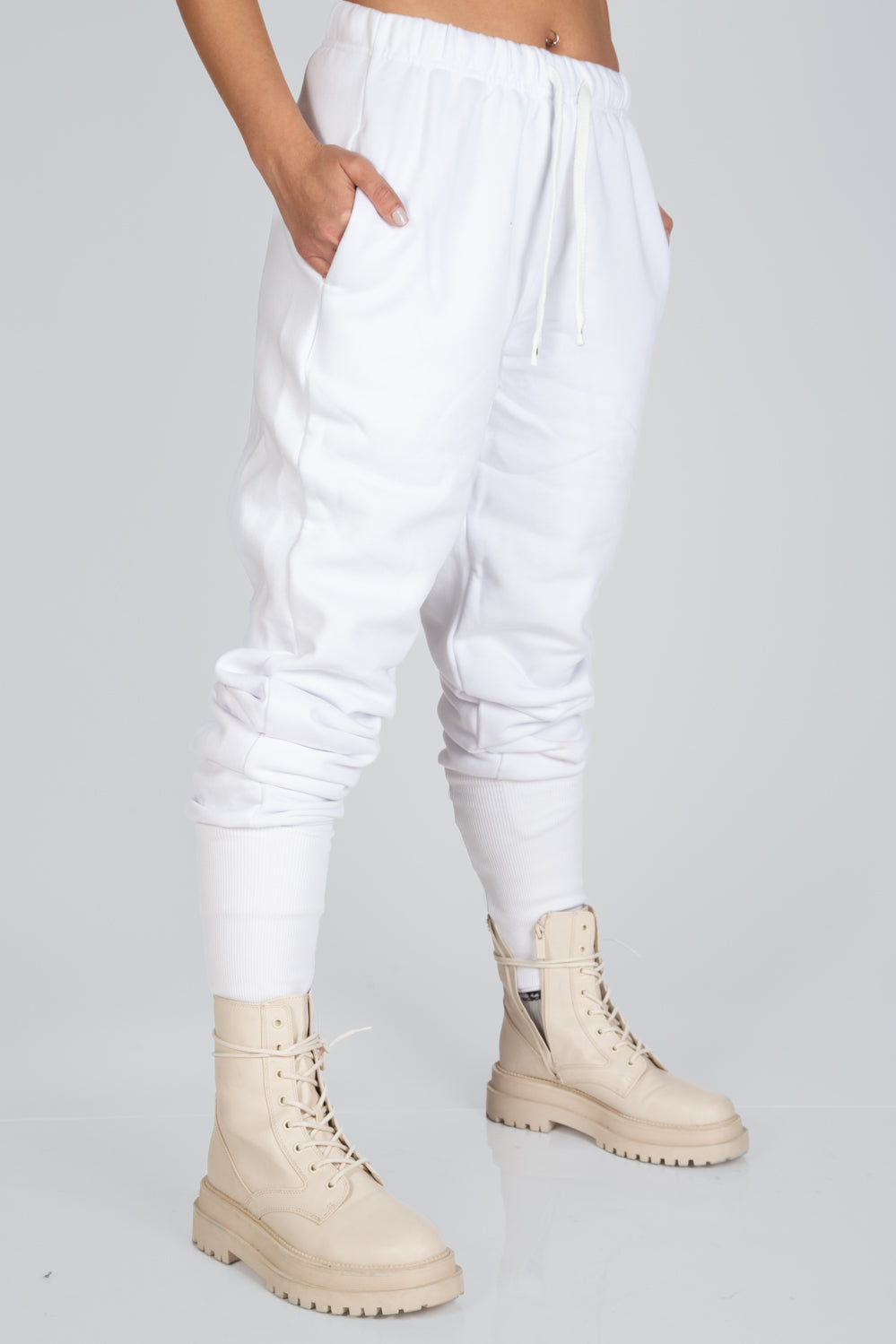 OVERSIZE SUIT in WHITE